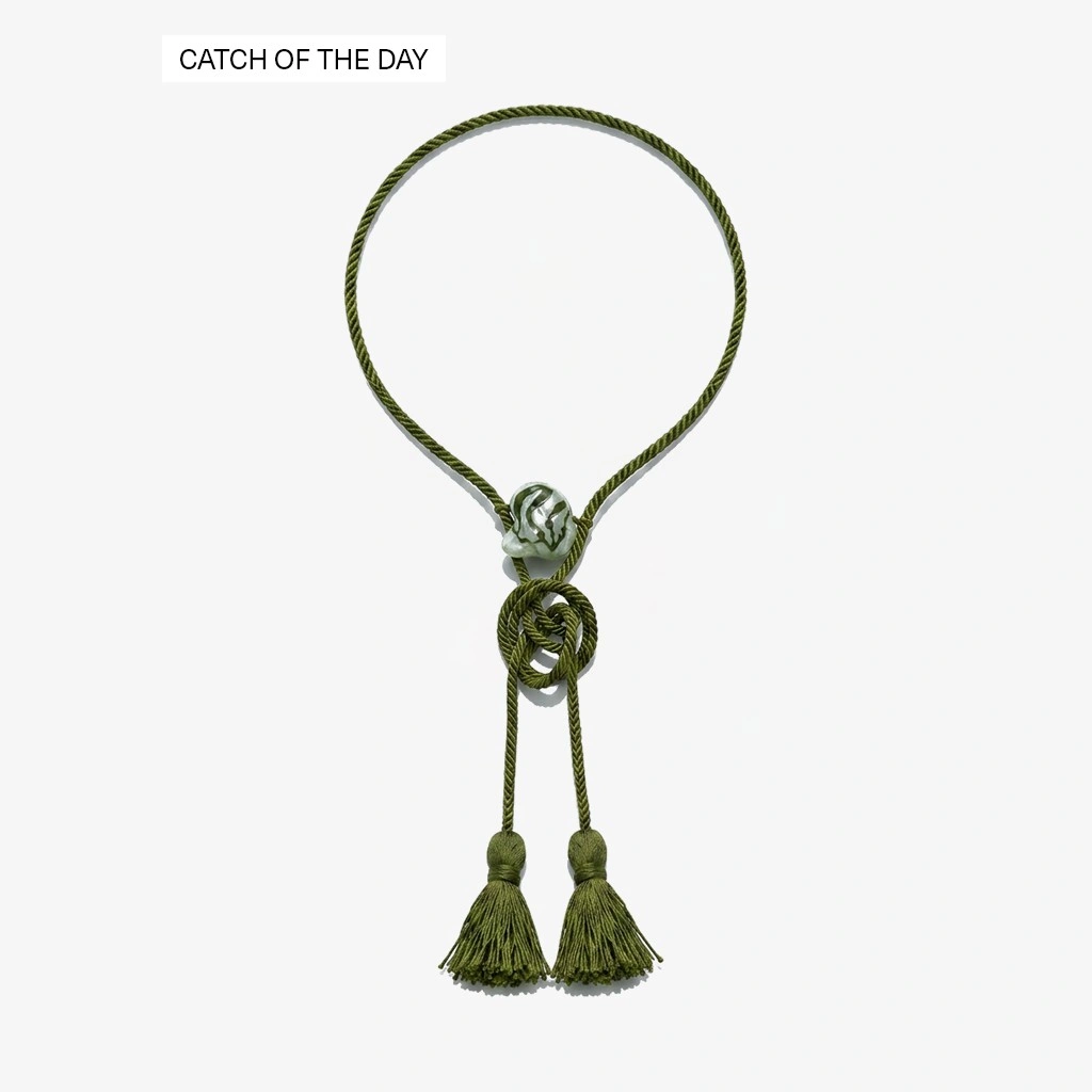 Catch of the Day Hand-painted baroque pearl necklace
